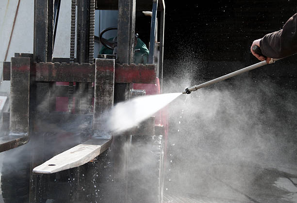 Why Choose Our Certified Pressure Washing Experts for Your Project Needs in Lima, PA?